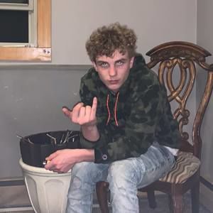 Meet your Posher, Garrett